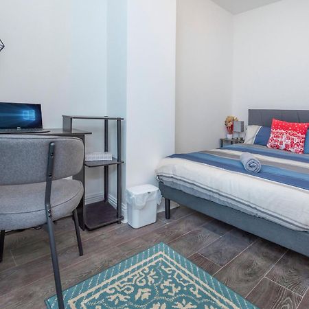 Modern Family Home W/Wi-Fi, Netflix, Self Check-In Londres Extérieur photo