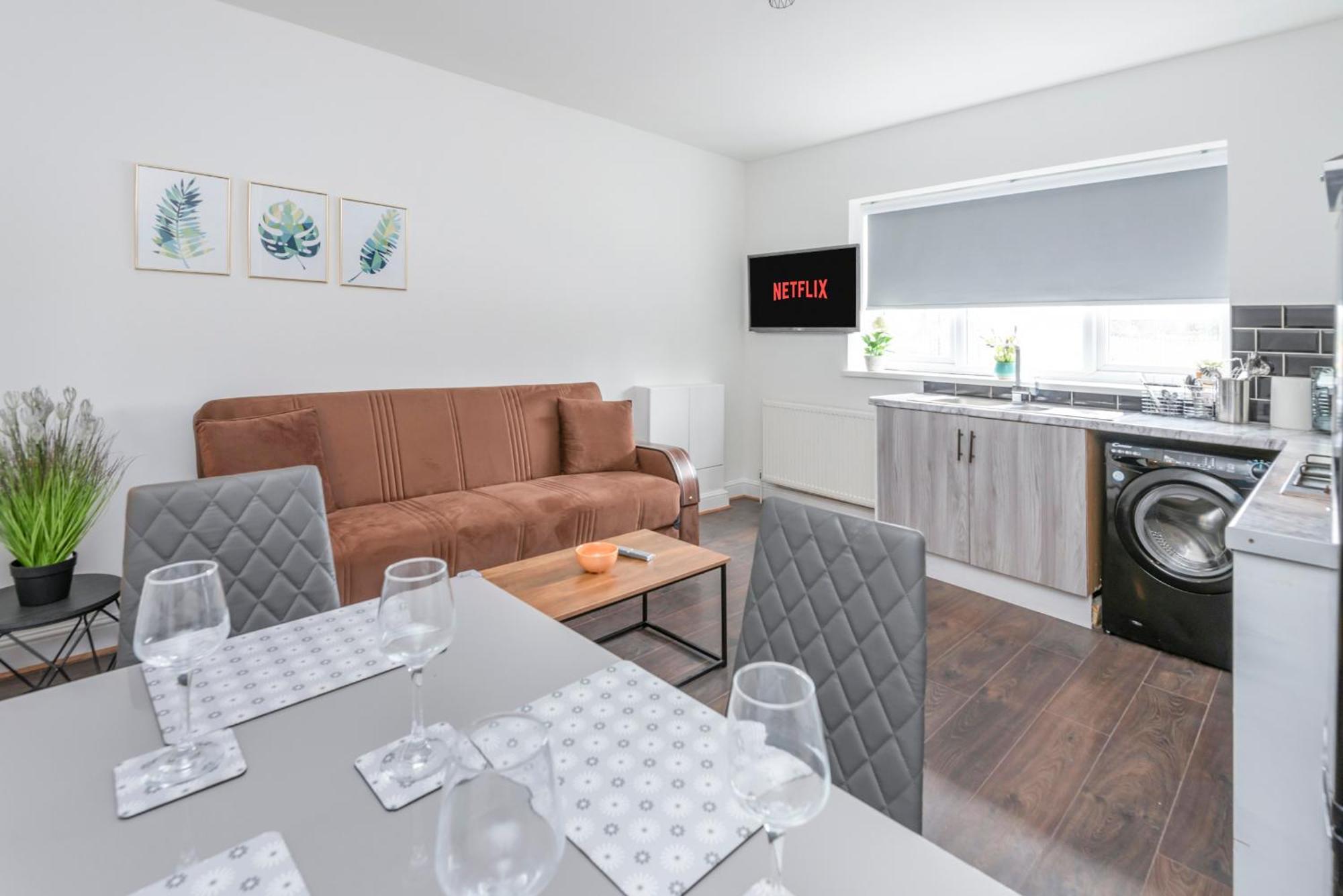 Modern Family Home W/Wi-Fi, Netflix, Self Check-In Londres Extérieur photo